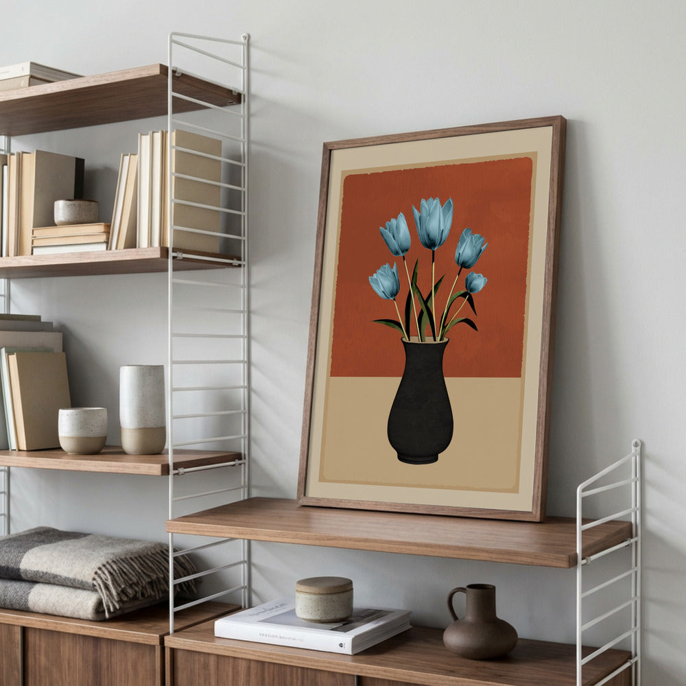 Blå tulipaner i vase